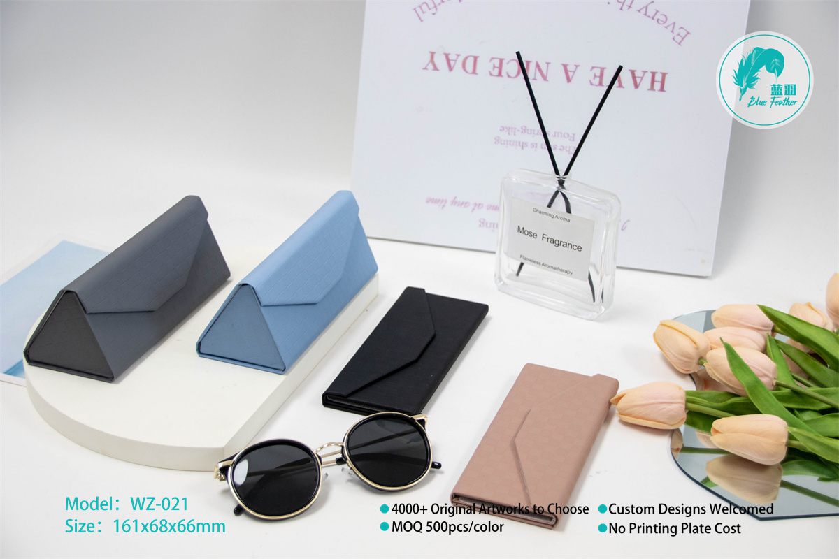Leather Collapsible Glasses Case with Checkered  Texture for Unisex